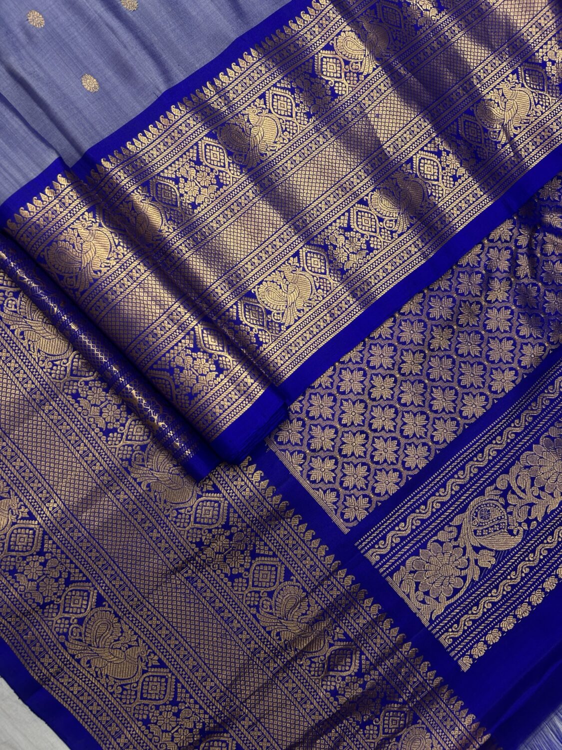 Lavender Pastel & Royal Blue Handloom Pure Silk Gadwal Saree