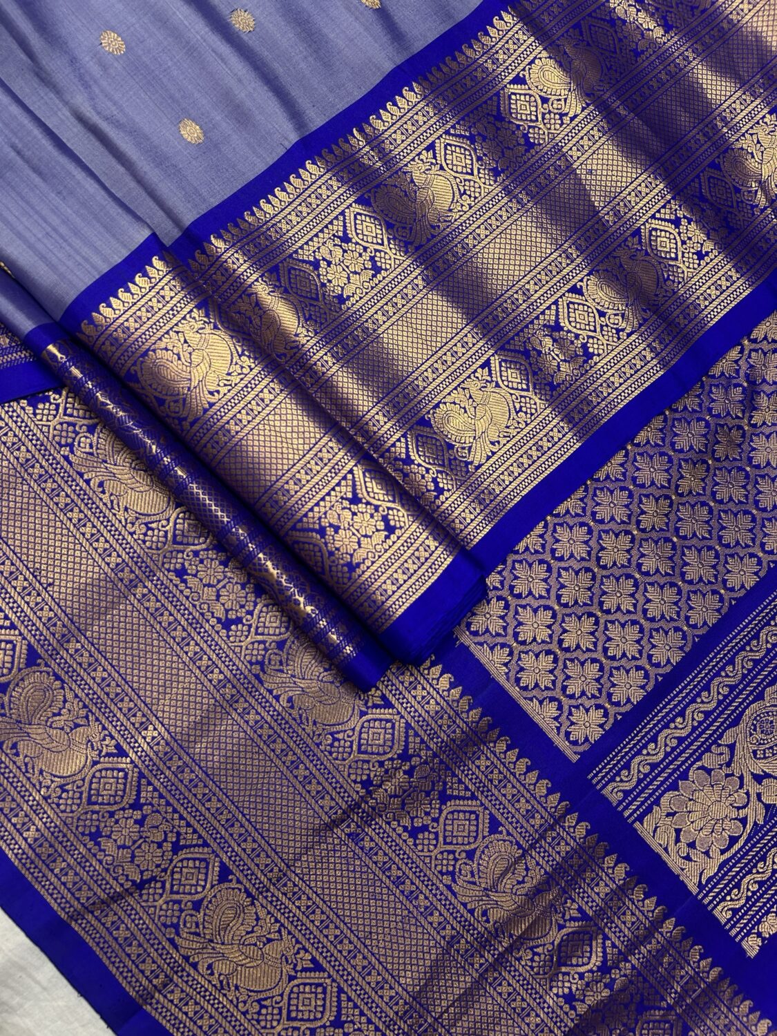 Lavender Pastel & Royal Blue Handloom Pure Silk Gadwal Saree