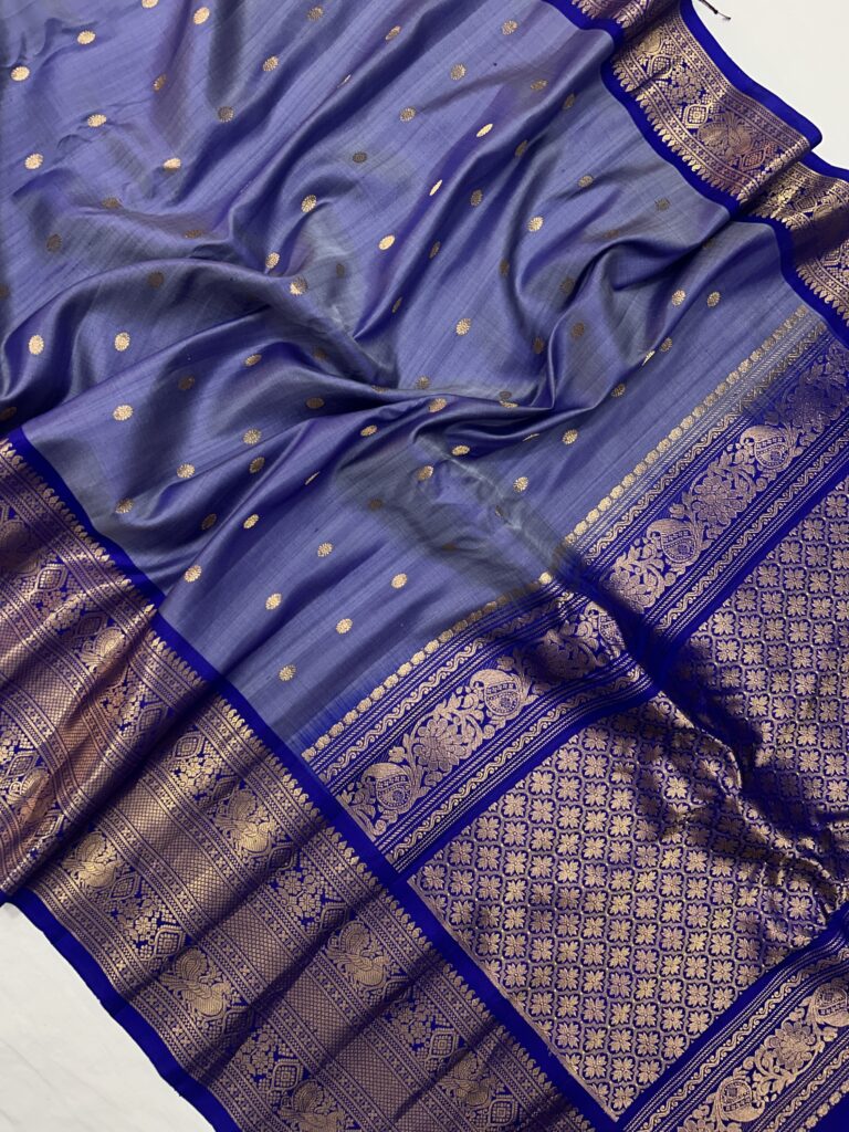 Lavender Pastel & Royal Blue Handloom Pure Silk Gadwal Saree - view 3