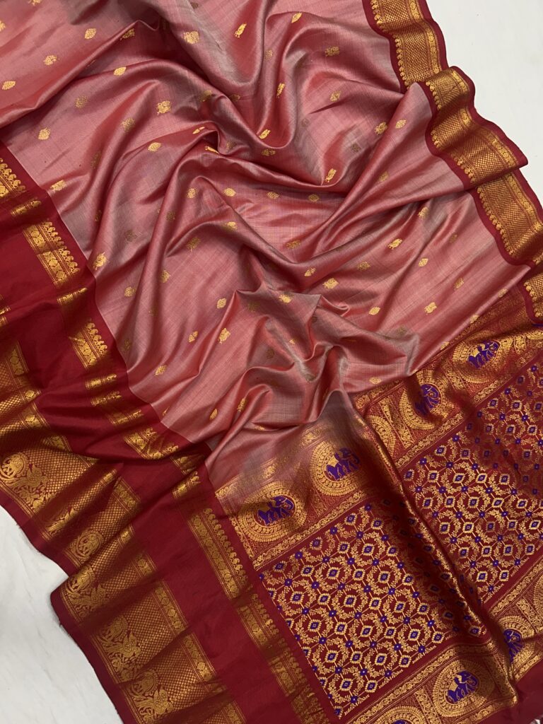 Dusty Rose & Maroon Handloom Pure Silk Gadwal Saree - view 2