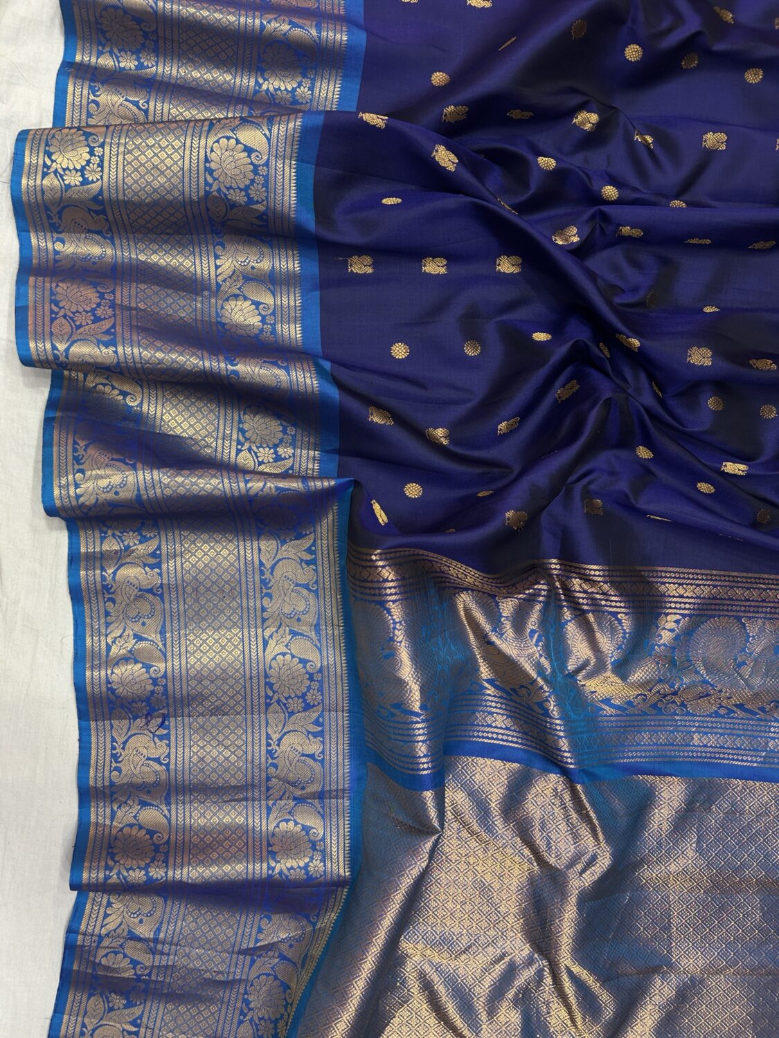 Navy Blue & Peacock Blue Handloom Pure Silk Gadwal Saree