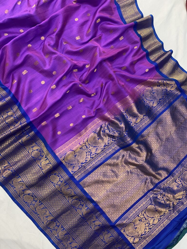 Purple Royal Blue Contrast Pure Gadwal Handloom Silk Saree - view 2