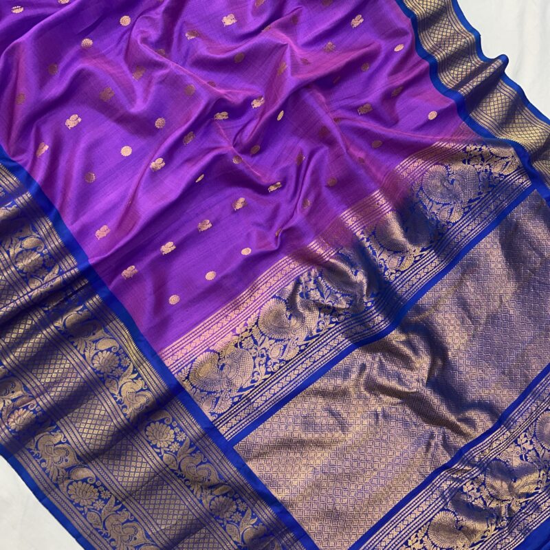 Purple Royal Blue Contrast Pure Gadwal Handloom Silk Saree - view 2