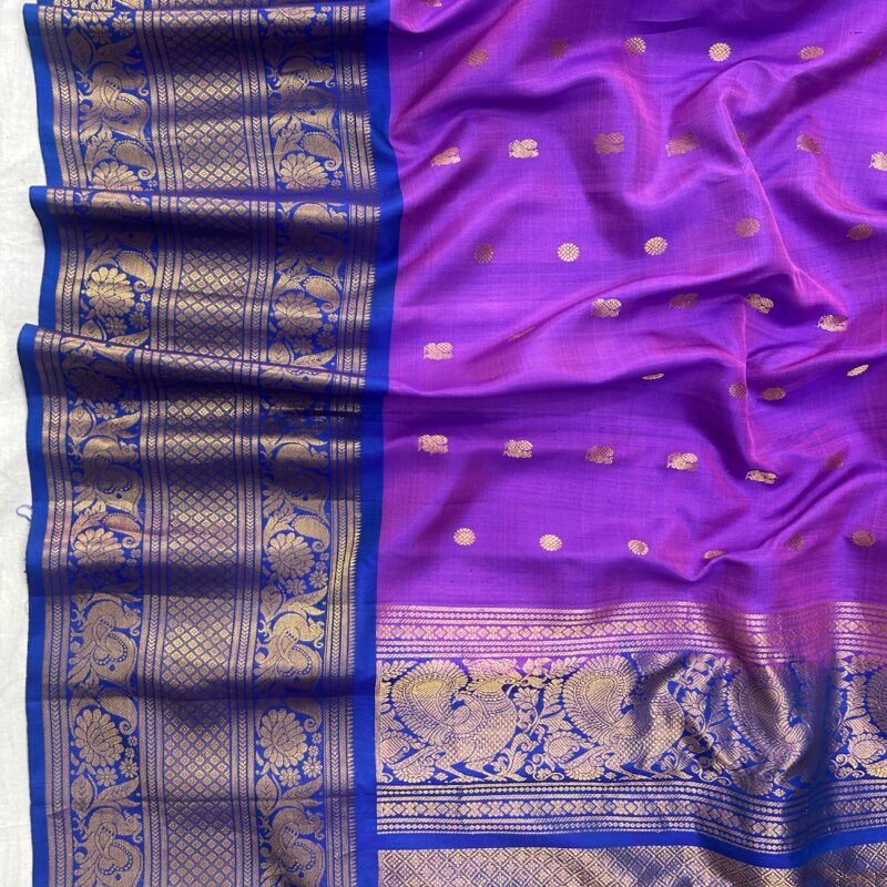 Purple Royal Blue Contrast Pure Gadwal Handloom Silk Saree - view 3