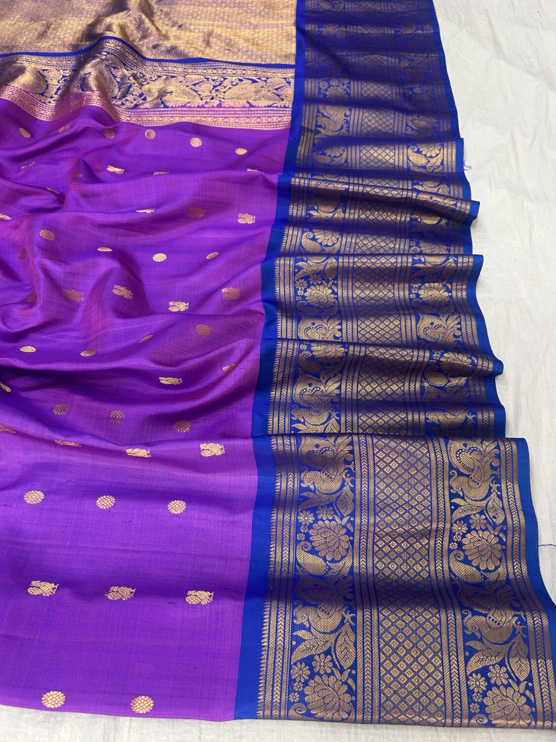 Purple Royal Blue Contrast Pure Gadwal Handloom Silk Saree
