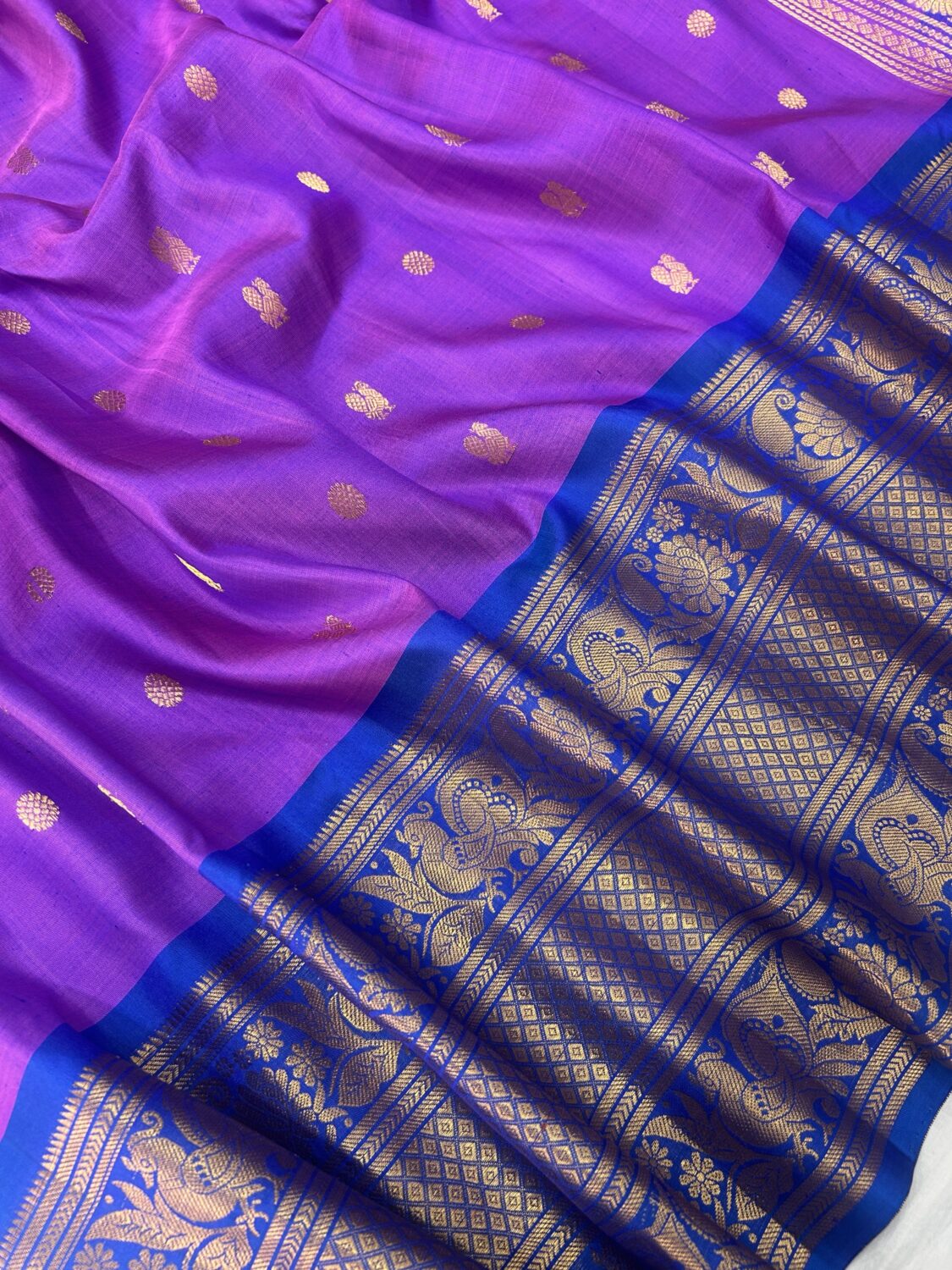 Purple Royal Blue Contrast Pure Gadwal Handloom Silk Saree