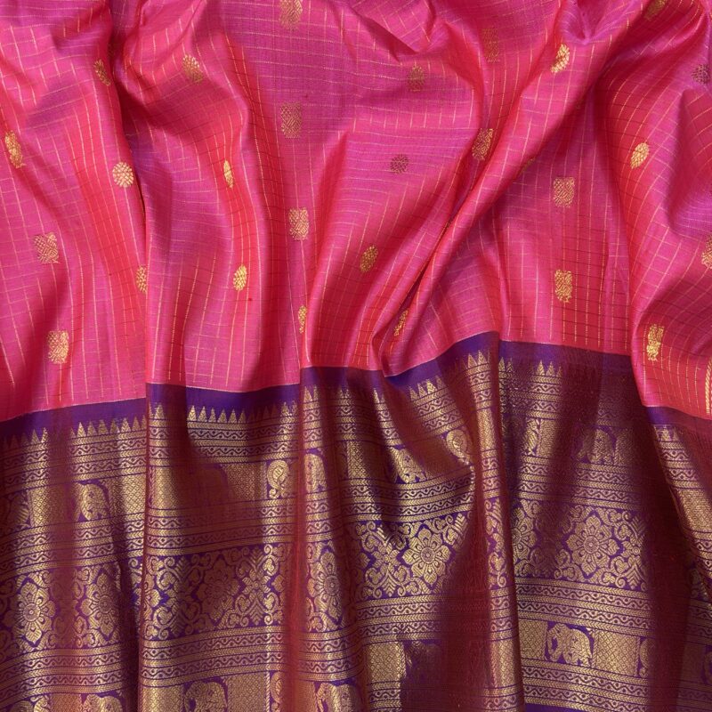 Pink Purple Contrast Pure Gadwal Handloom Silk Saree - view 5