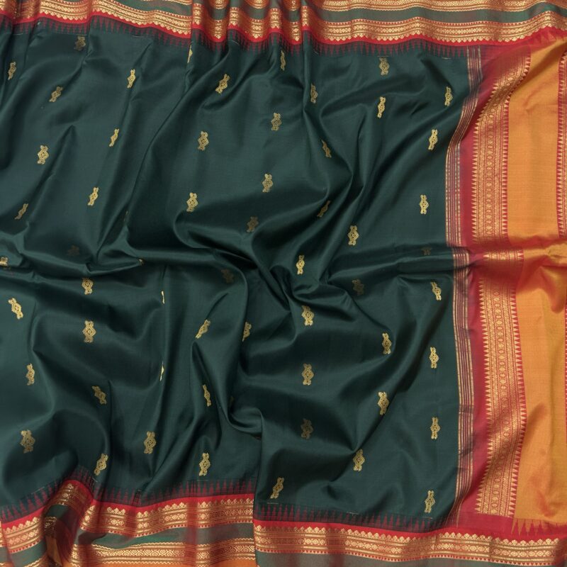 Bottle Green Pure Silk Gadwal Saree - view 2