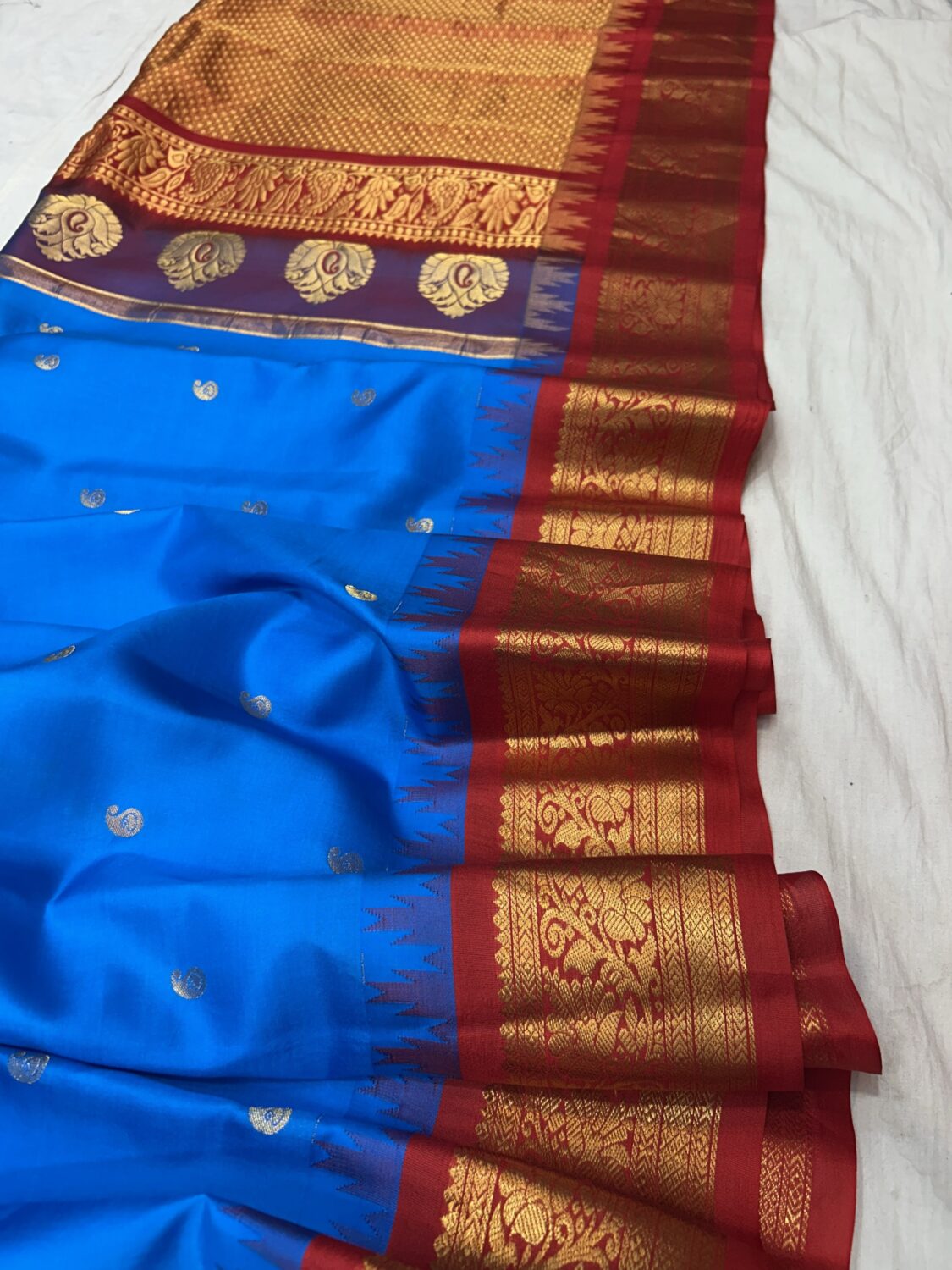 Blue Red Pure Silk Gadwal Saree