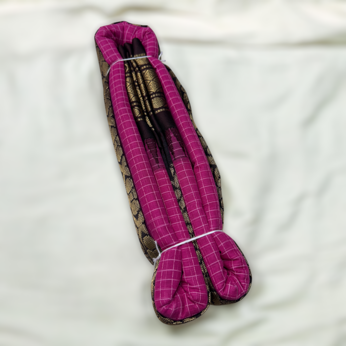 Magenta Checks Pure Cotton Gadwal Saree