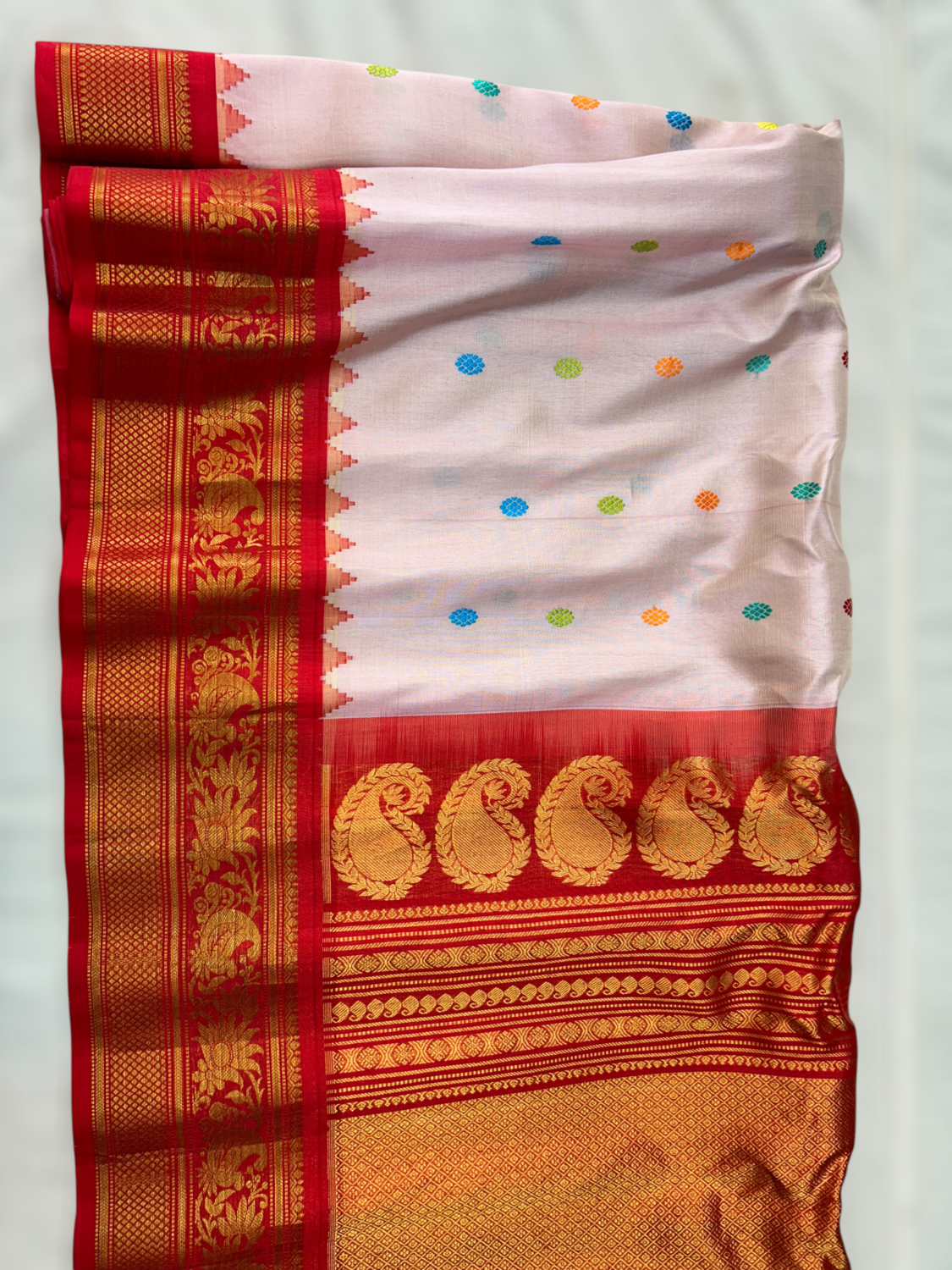 Baby Pink Pure Handloom Silk Gadwal Saree with Red Kuttu Border & Multicolor Butta