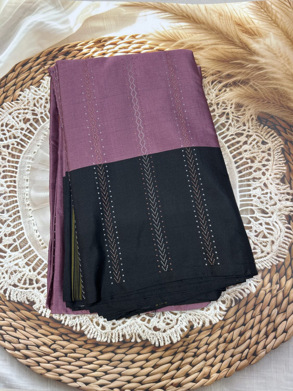 Dusty Mauve Saree with Black Contrast Pallu