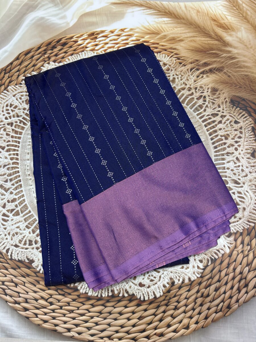 Navy Blue Saree with Lavender Contrast Pallu