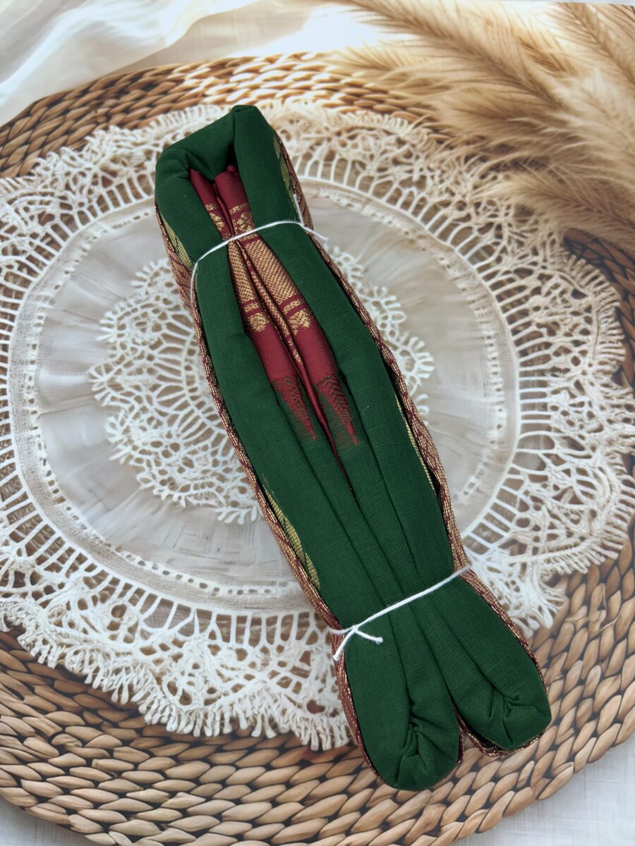 Bottle Green Maroon Pure Cotton Gadwal Saree