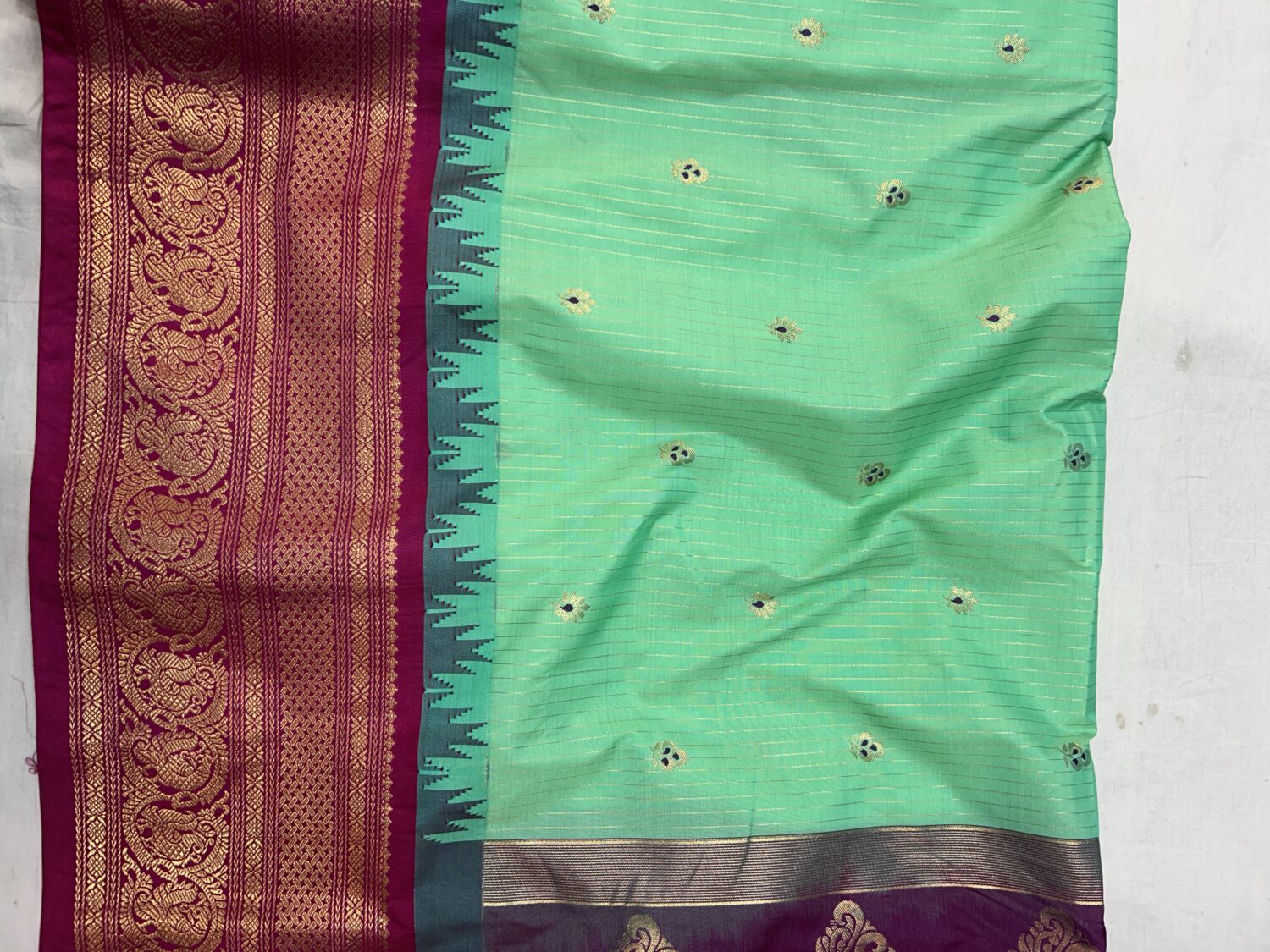 Mint Green Saree with Magenta Border - Premium Semi Gadwal