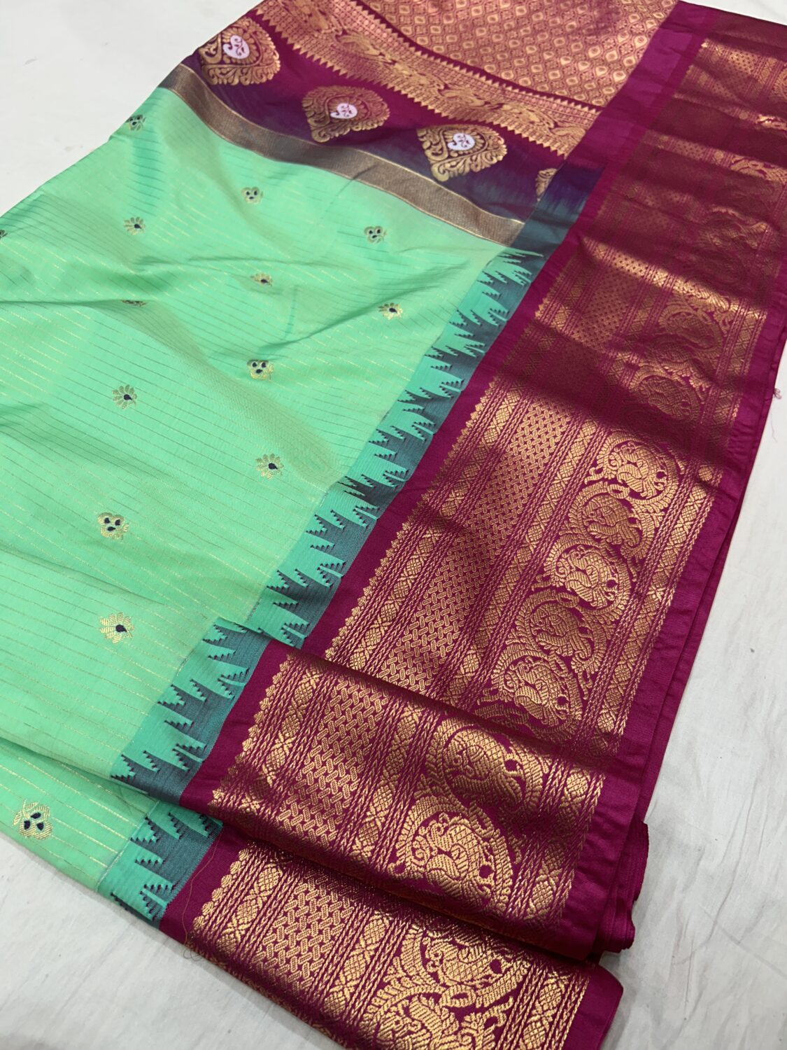 Mint Green Saree with Magenta Border - Premium Semi Gadwal