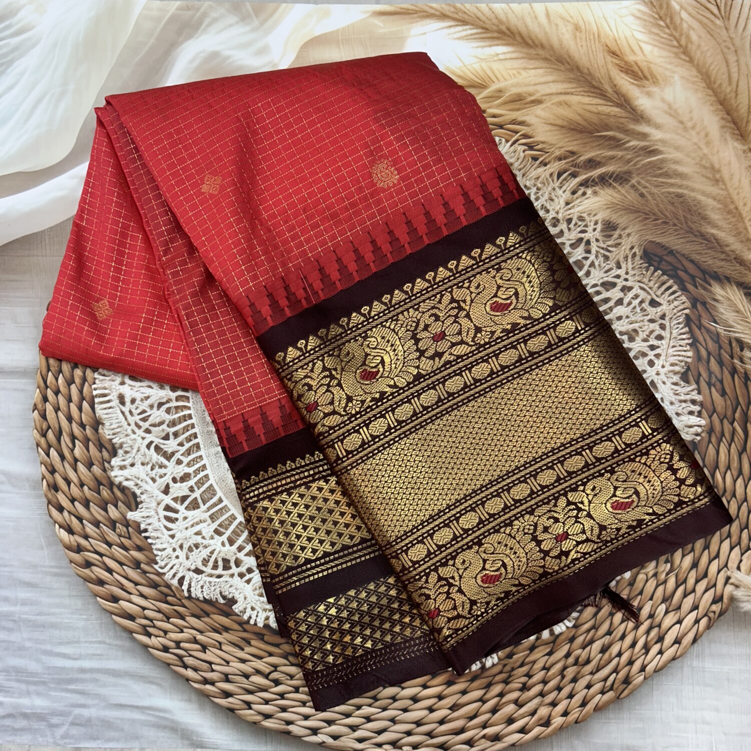 Red Coffee Brown Pallu Semi Gadwal Saree