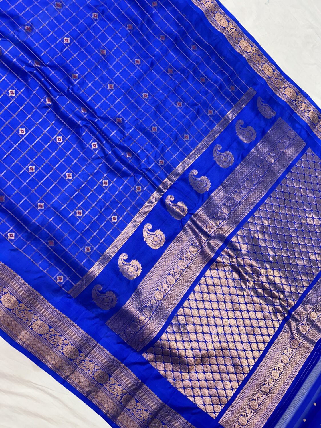 Royal Blue Self Pallu Checks Pure Silk Gadwal Saree