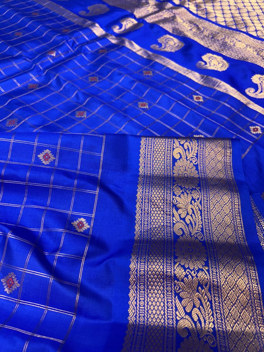Royal Blue Self Pallu Checks Pure Silk Gadwal Saree