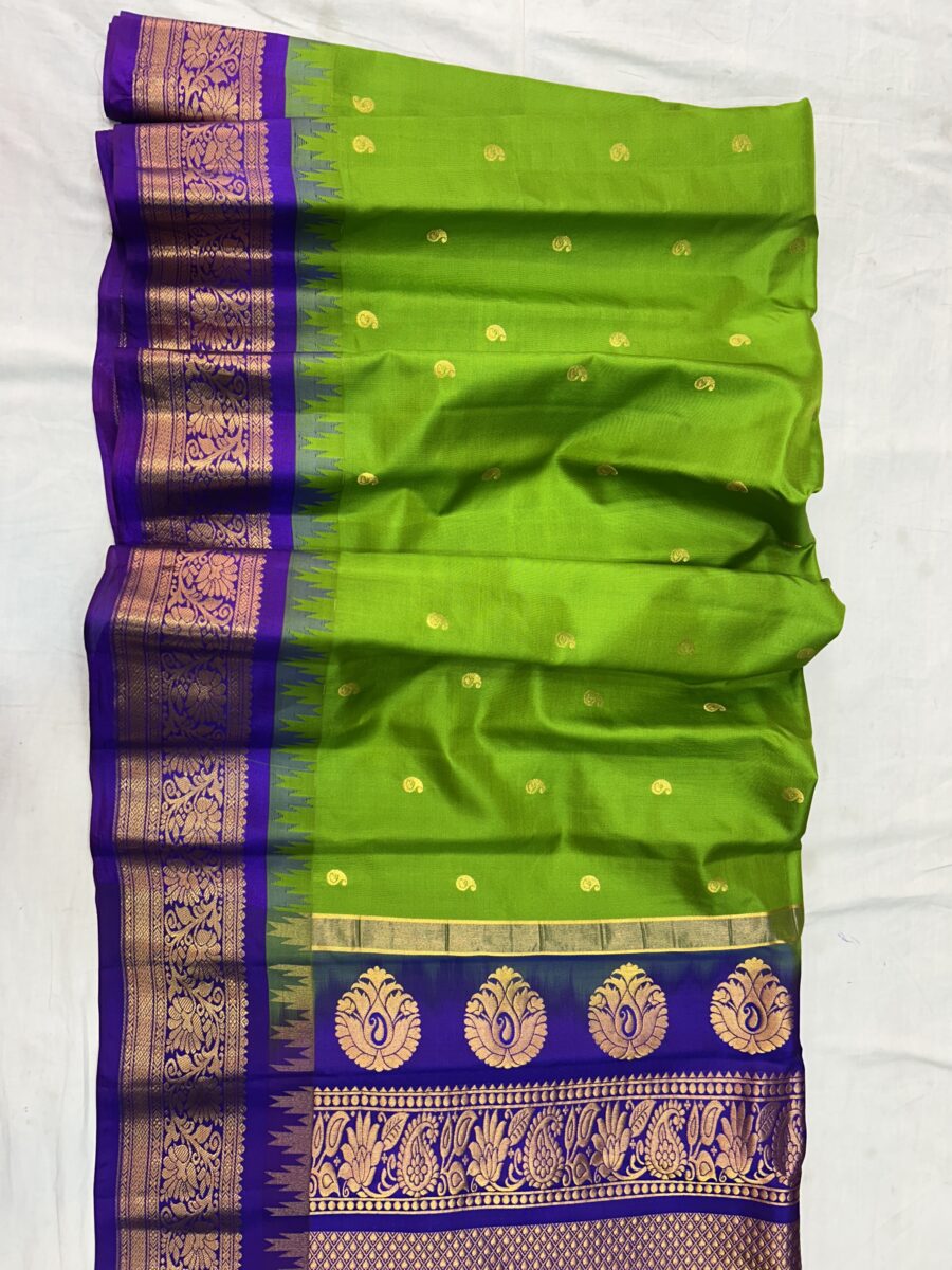 Parrot Green Violet Pallu Pure Silk Gadwal Saree