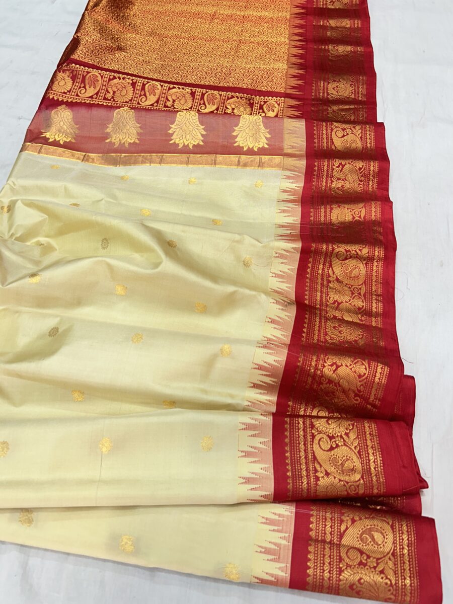 Cream Red Pallu Pure Silk Gadwal Saree