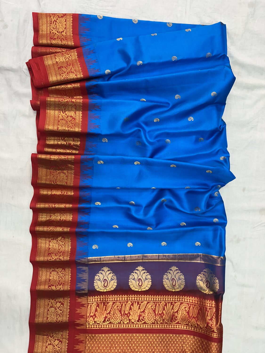 Bright Blue Red Pallu Pure Silk Gadwal Saree