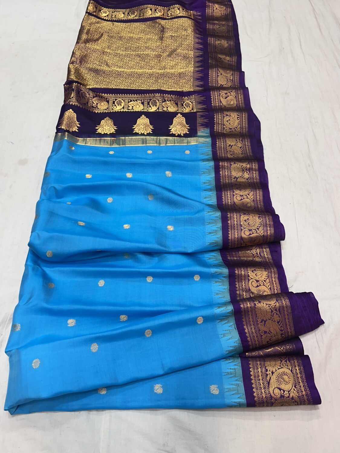 Sky Blue Deep Violet Pallu Pure Silk Gadwal Saree