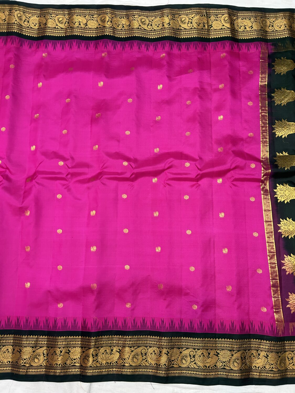 Rani Pink Bottle Green Pallu Pure Silk Gadwal Saree