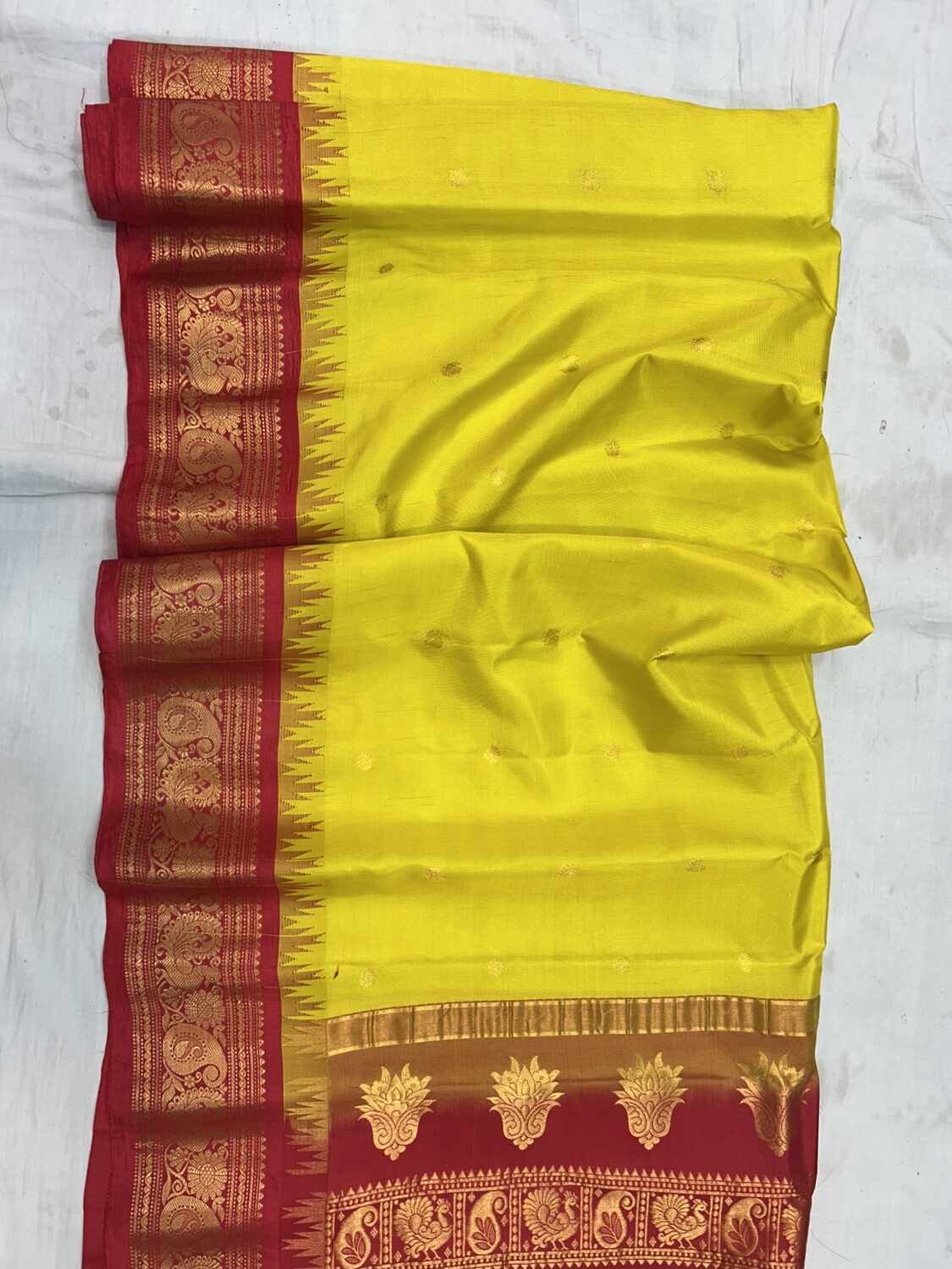Lemon Yellow Red Pallu Pure Silk Gadwal Saree