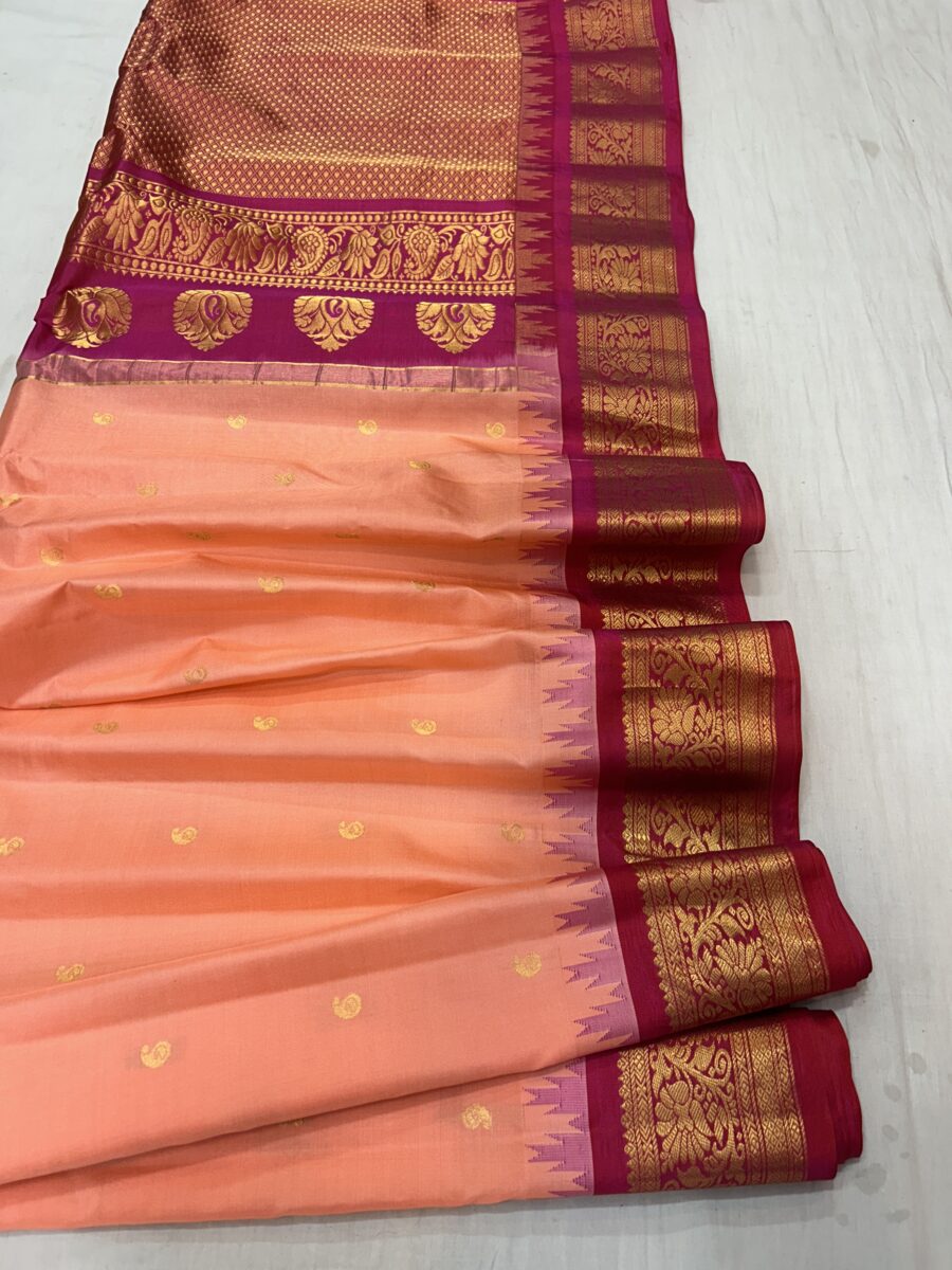 Peach Magenta Pallu Pure Silk Gadwal Saree