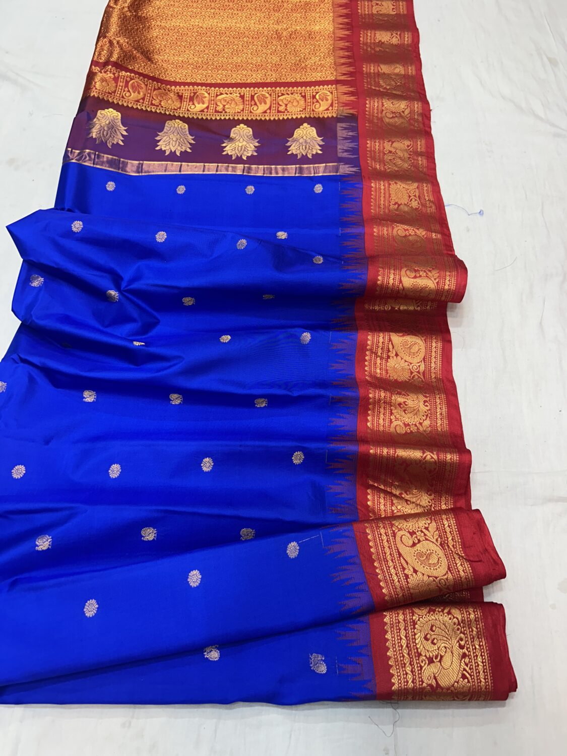 Royal Blue Red Pallu Pure Silk Gadwal Saree