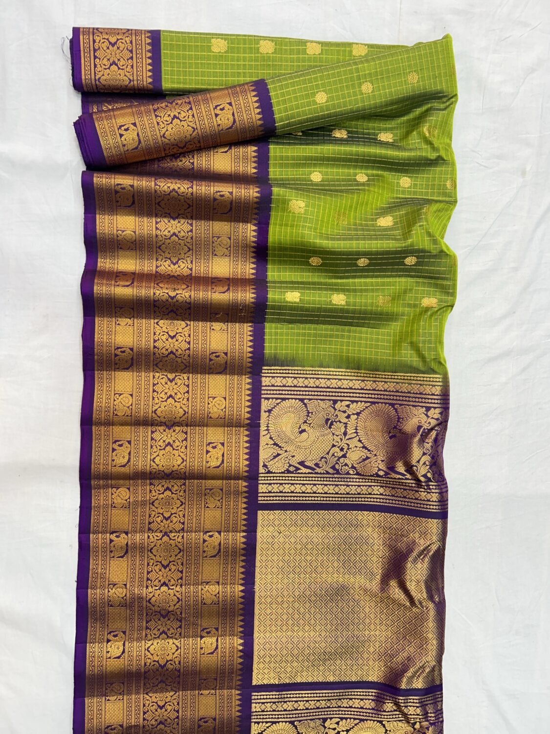 Parrot Green Handloom Pure Silk Gadwal Saree with Purple Wide Zari Border | Vintage Checks Gadwal Pattu