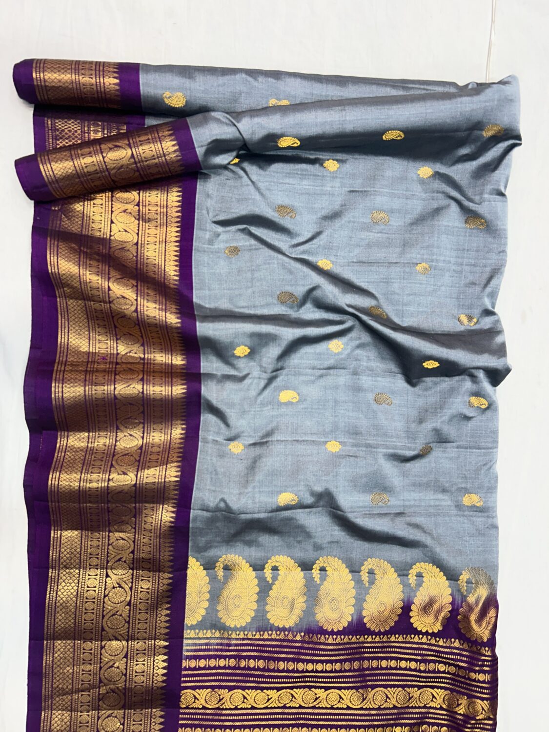 Ash Grey Handloom Sico Gadwal Saree with Purple Wide Zari Border | Rich Pallu