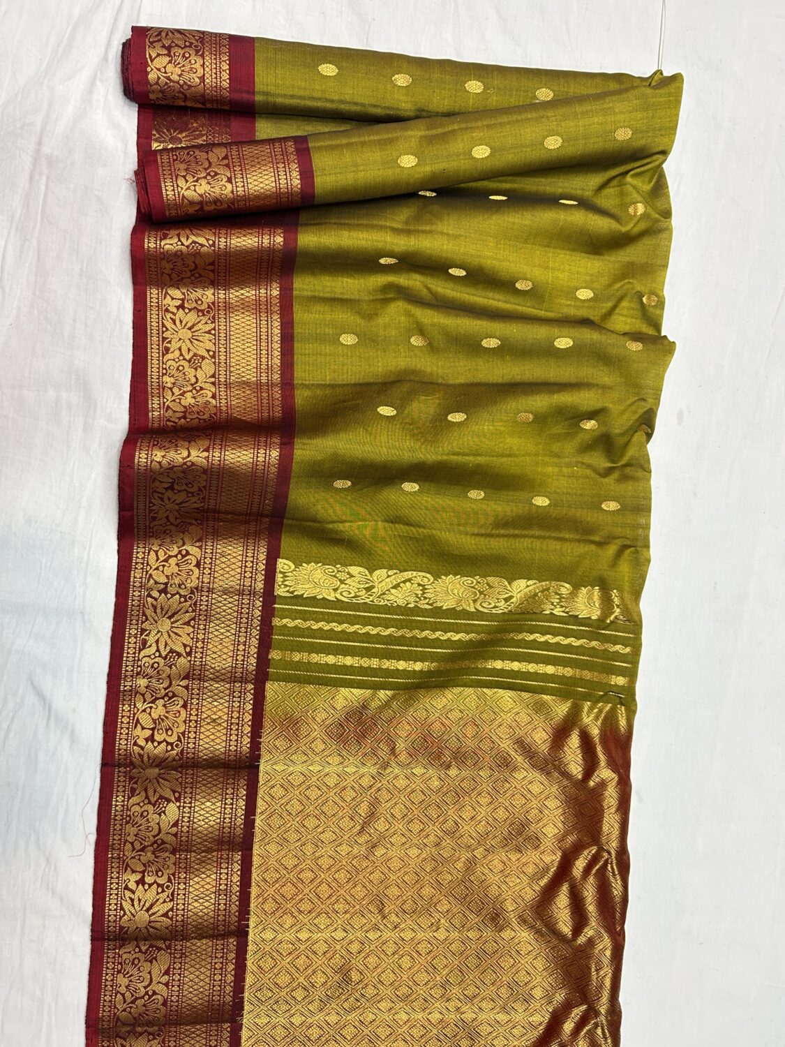 Olive Green Handloom Sico Gadwal Saree with Maroon Wide Zari Border | Rich Pallu*