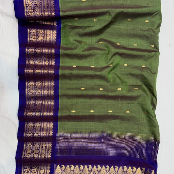 Dual Shade Green-Brown Handloom Sico Gadwal Saree with Royal Blue Wide Zari Border | Rich Pallu