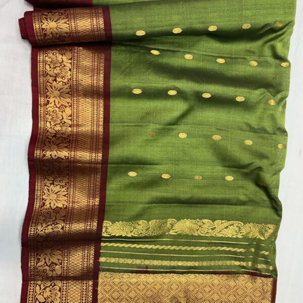 Parrot Green Handloom Sico Gadwal Saree with Maroon Wide Zari Border | Rich Pallu