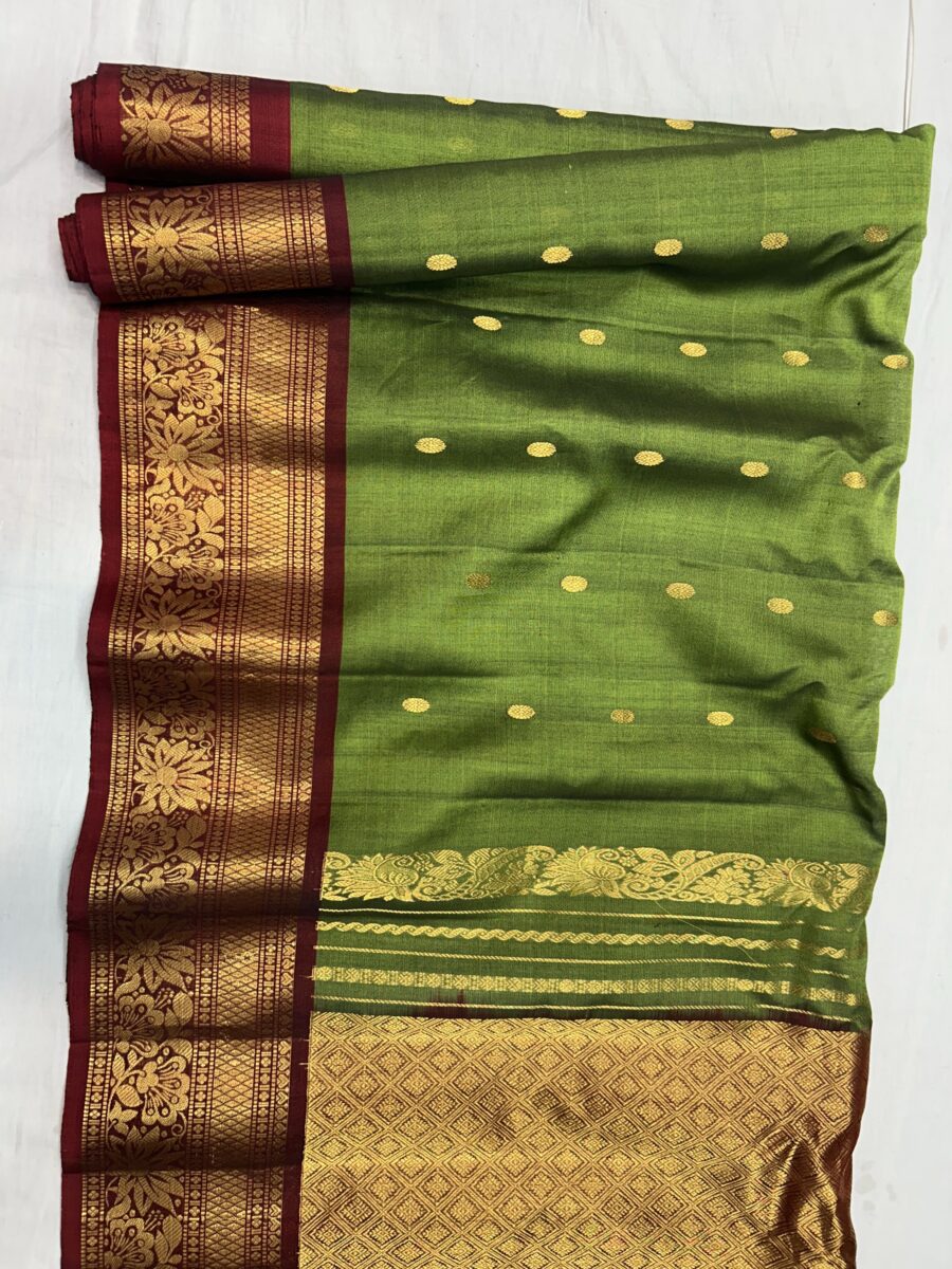Parrot Green Handloom Sico Gadwal Saree with Maroon Wide Zari Border | Rich Pallu