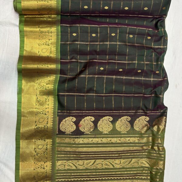 Bottle Green Handloom Sico Gadwal Saree with Parrot Green Wide Zari Border | Rich Pallu